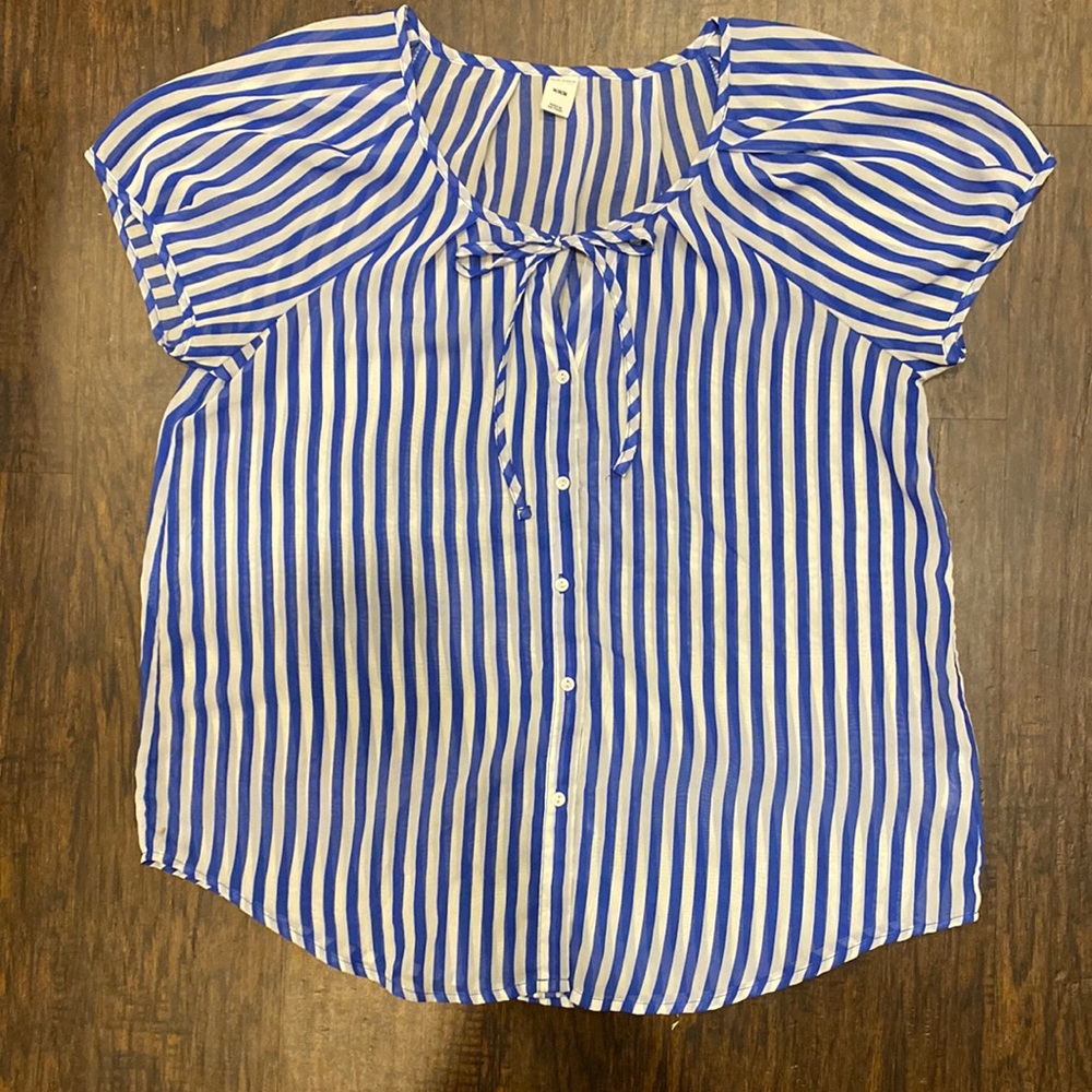 Old Navy sheer women’s blue and white striped blouse- size medium